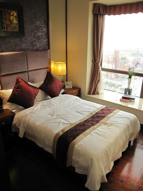 Sun Town Sun Joy Hotel Guangzhou Room photo